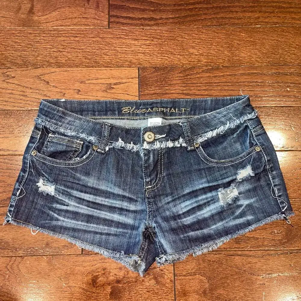 Blue Asphalt Y2K Low Rise Denim Women’s Small Distressed Dark Wash Micro‎ Shorts